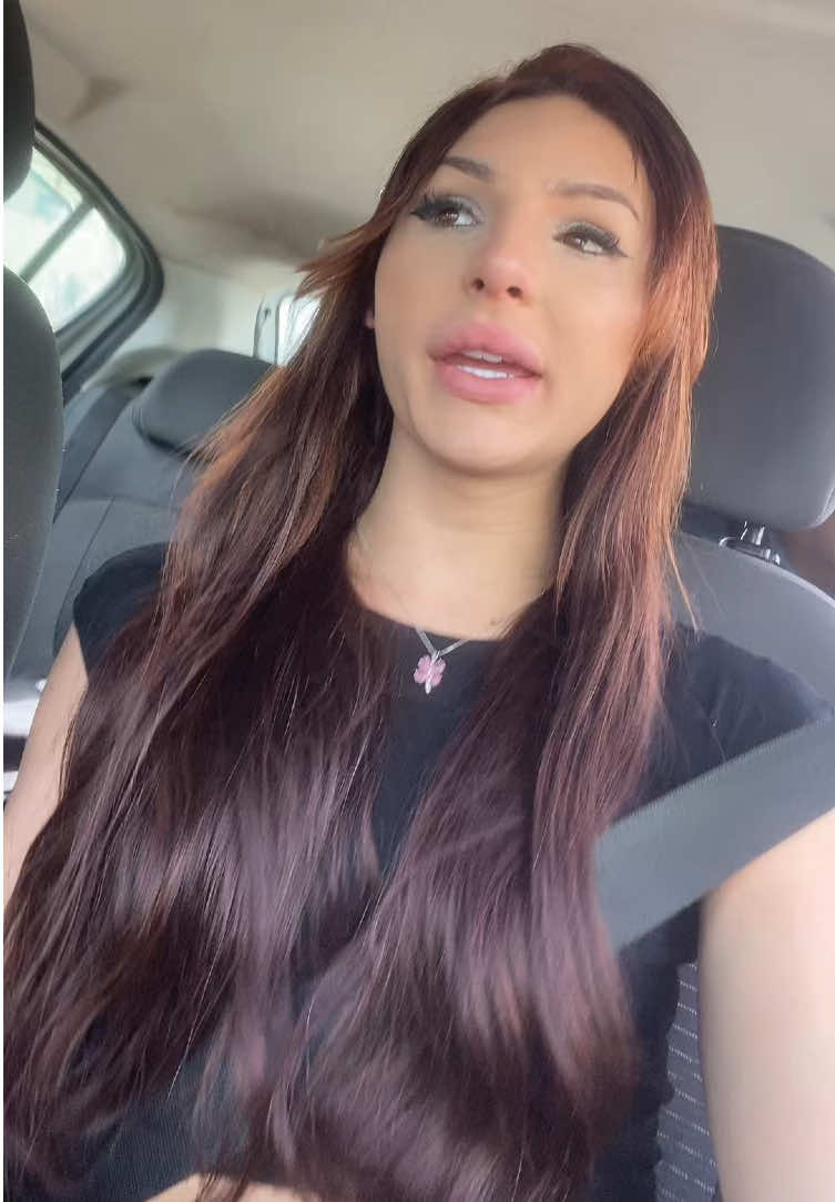 @Elloá Zampierii