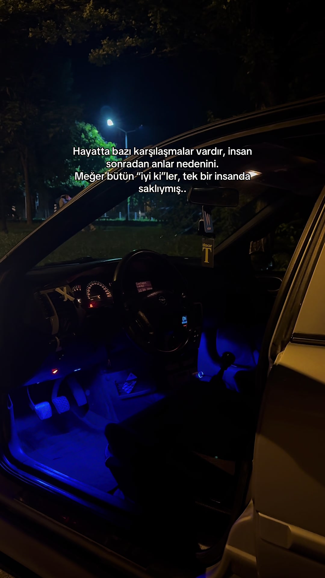 @𝑒𝑚𝑟𝑒 𝑦.