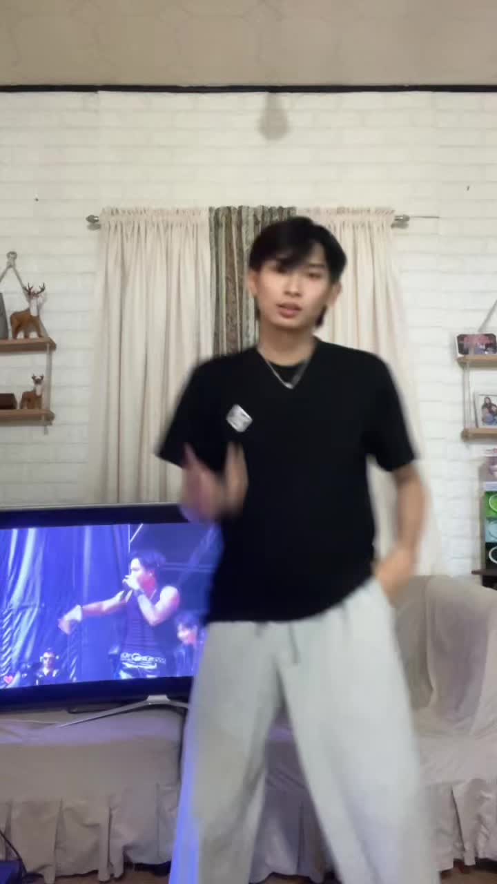 @Lez