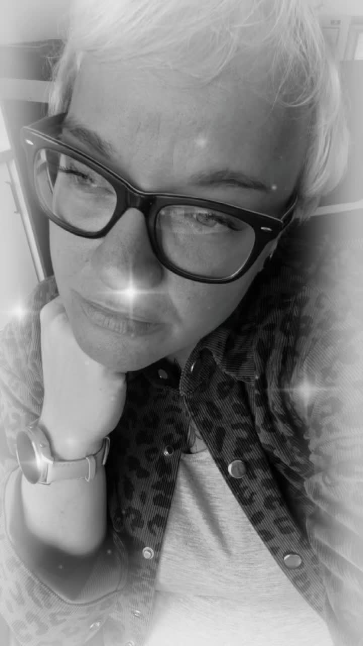@⚜️💛SANNY💛SUNSHINE💛⚜️