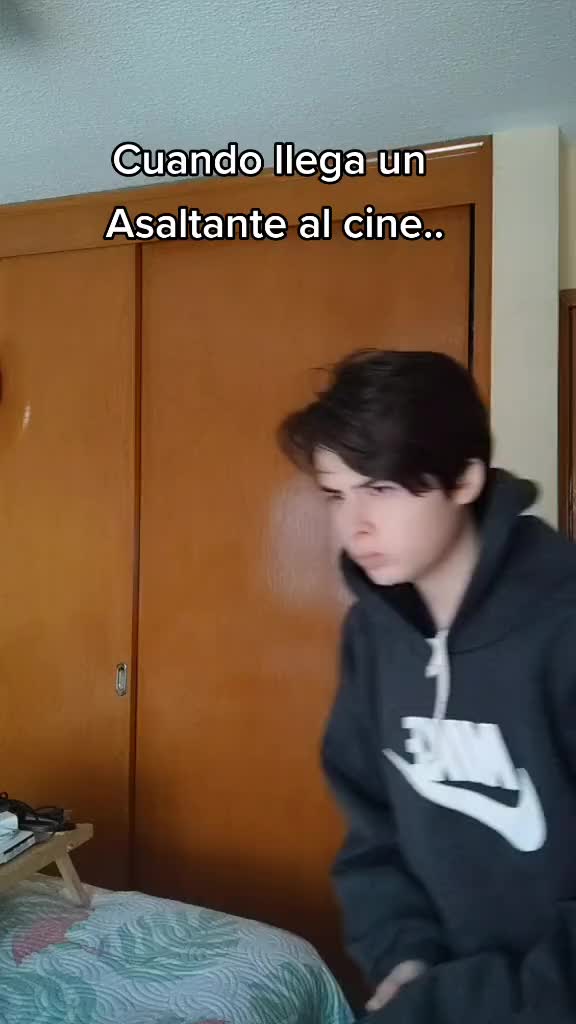 @Nathan Santillán