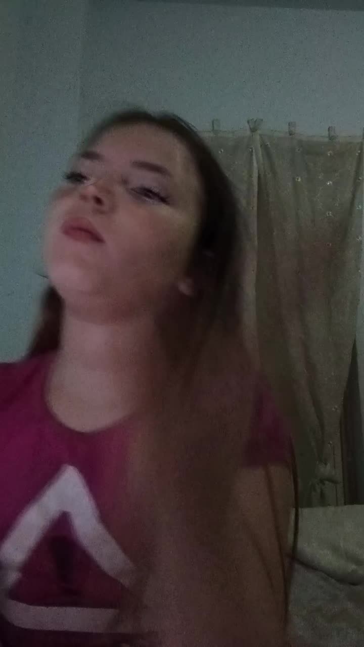@AnnaIuliano