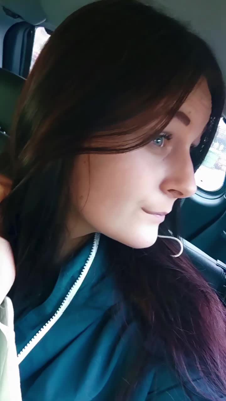 @◦•❤♡ㄥ乇卂♡❤•◦