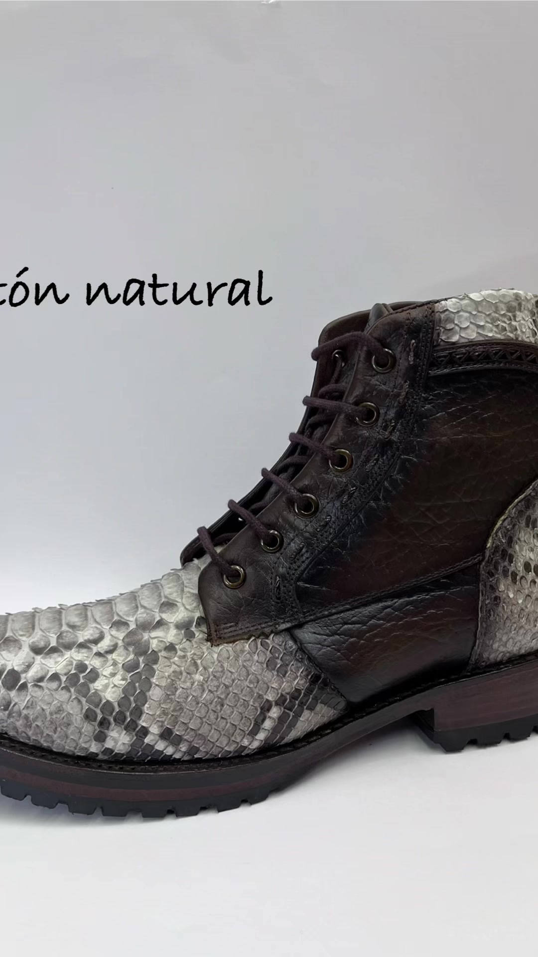 @Luxy Zapaterias