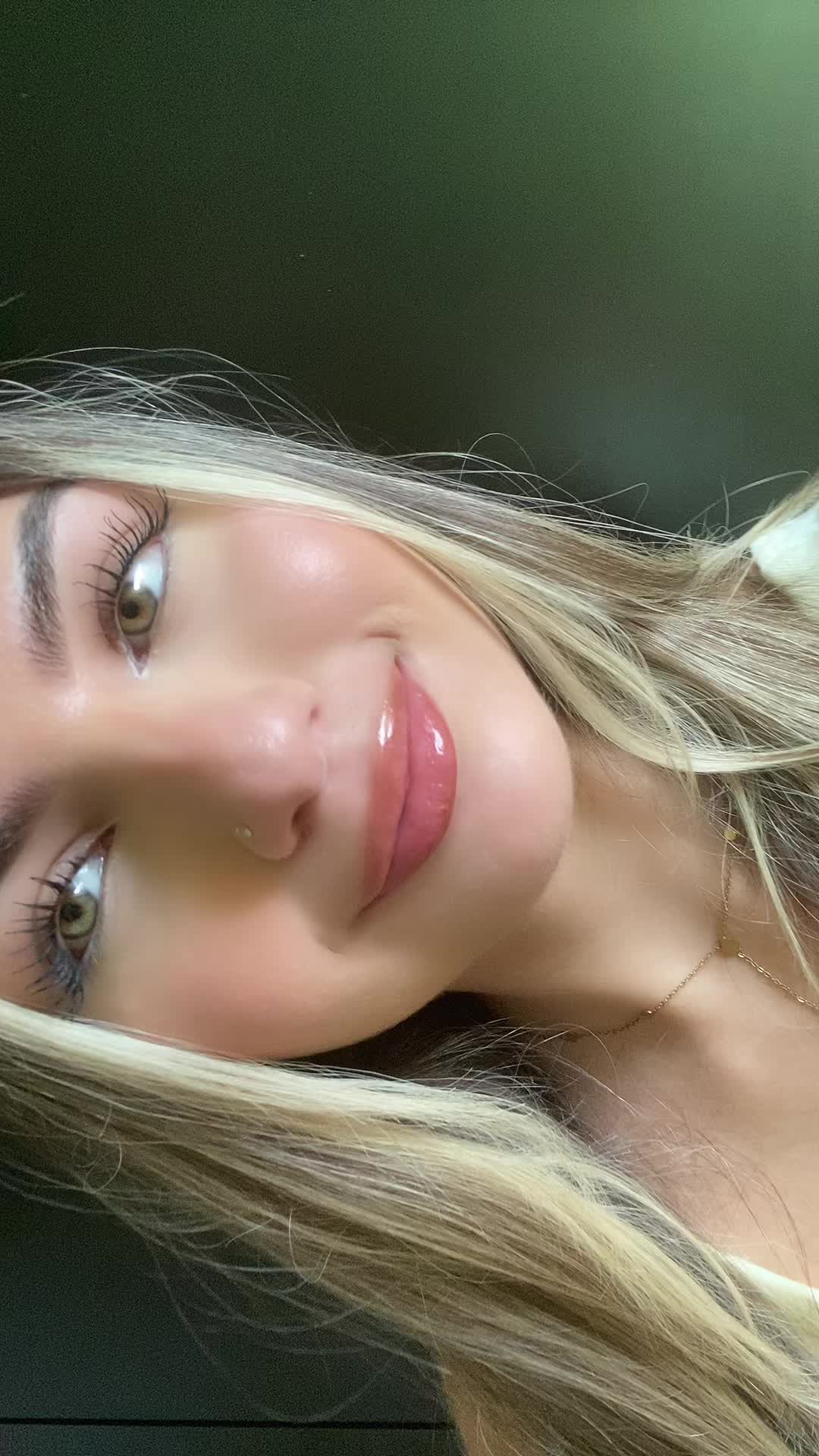 @nouraaa