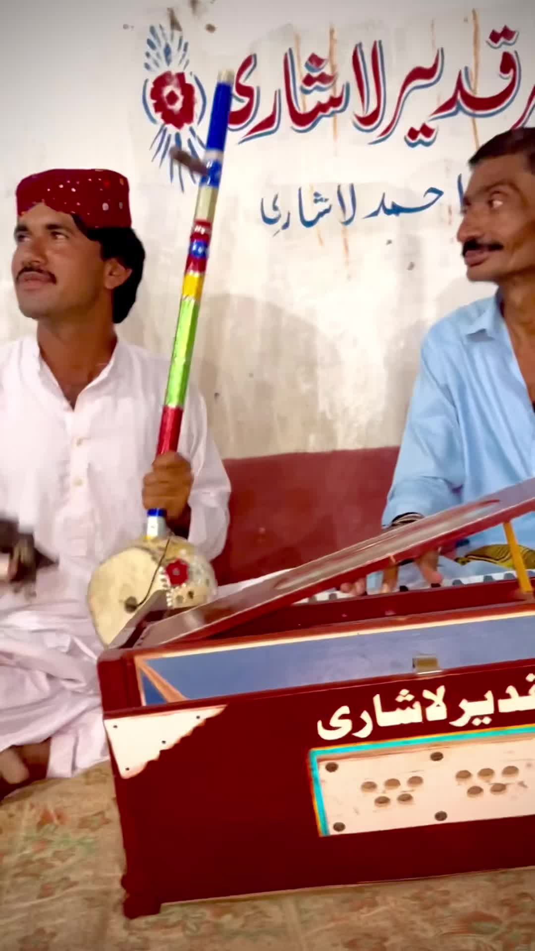 @𝐒𝐢𝐧𝐠𝐞𝐫𝑄𝑎𝑑𝑖𝑟𝐋ashari