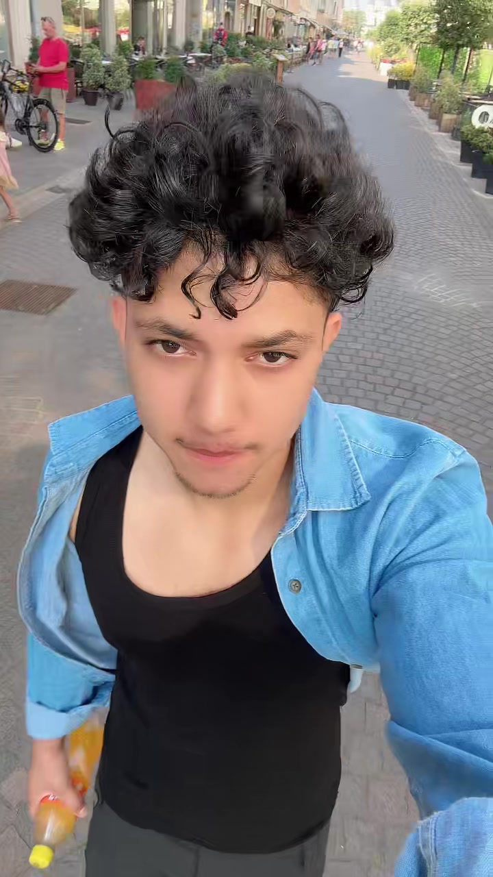 @dream_boy_aalok