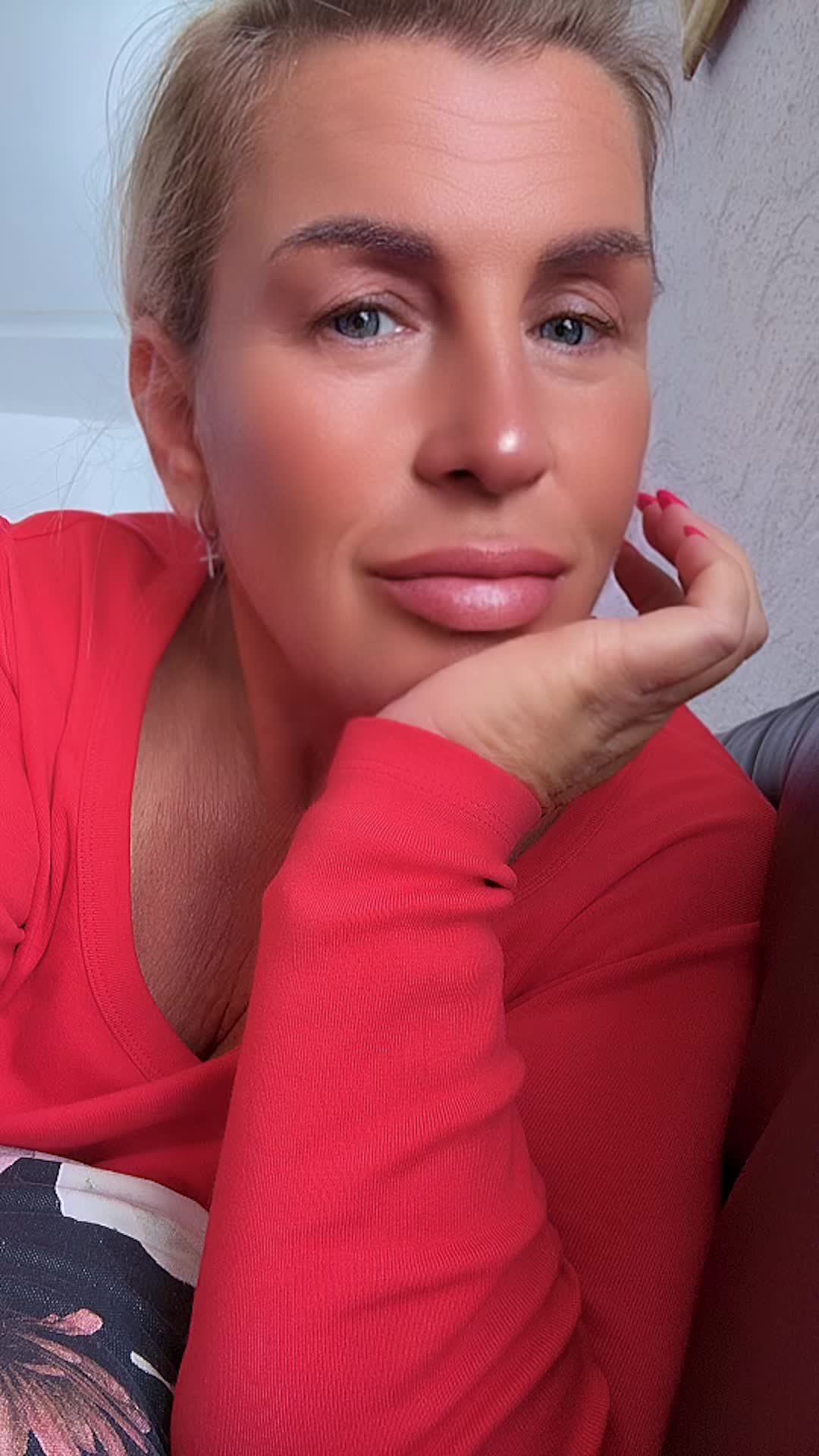 @Nina