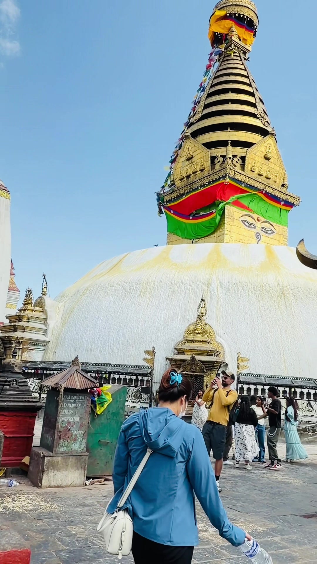 @शना महर्जन (サナ)