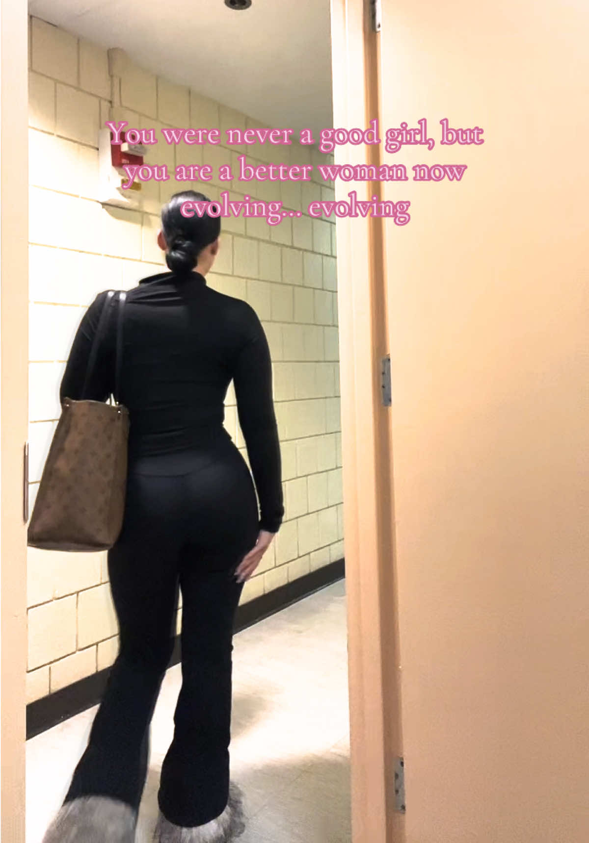 @ItsNana