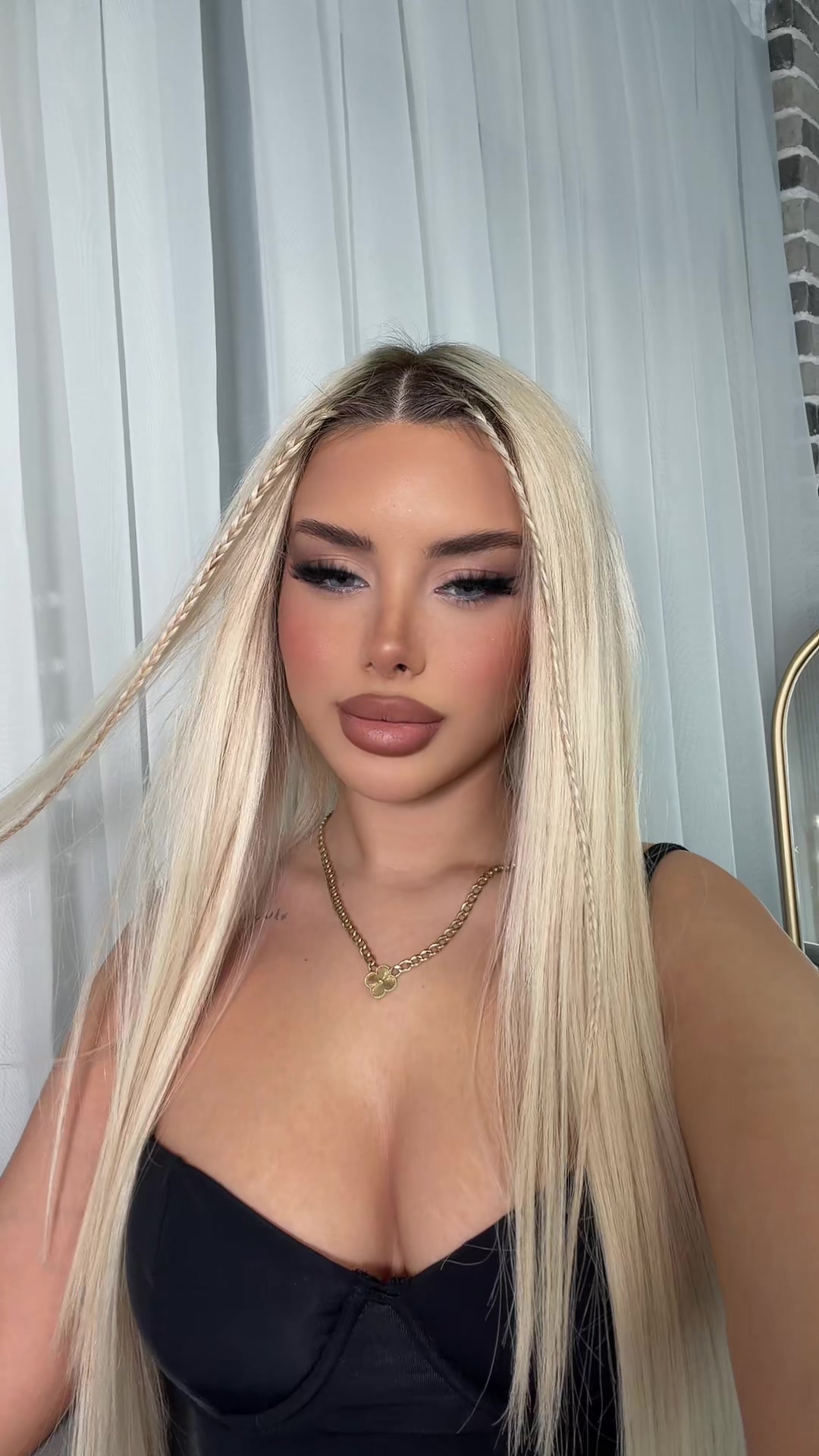 @ellvaiii