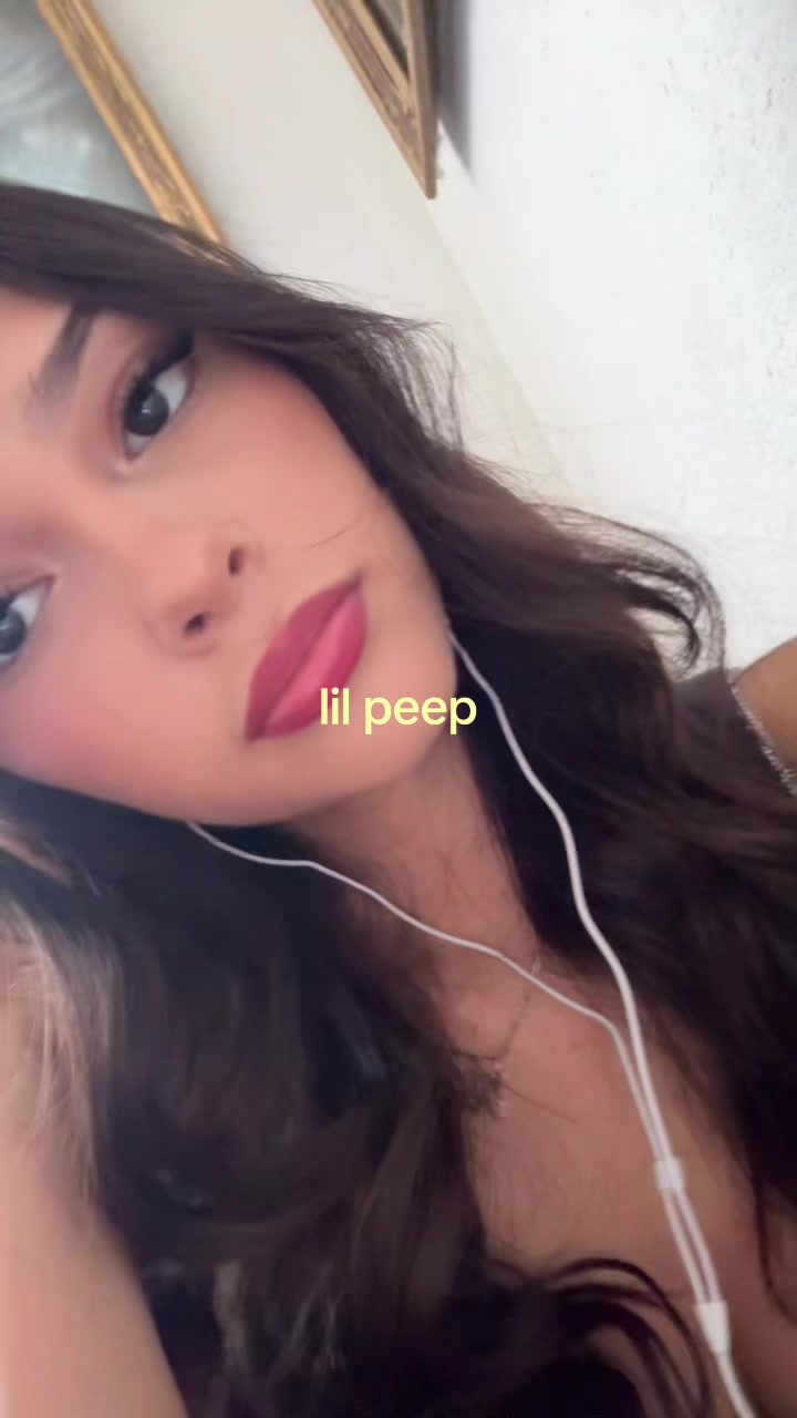 @<3