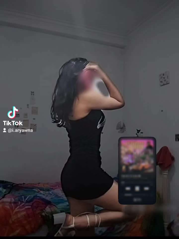 @Ariana