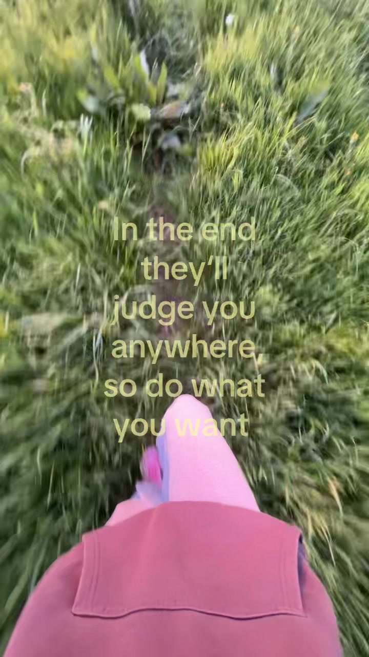 @Maya🤸🏼♂️