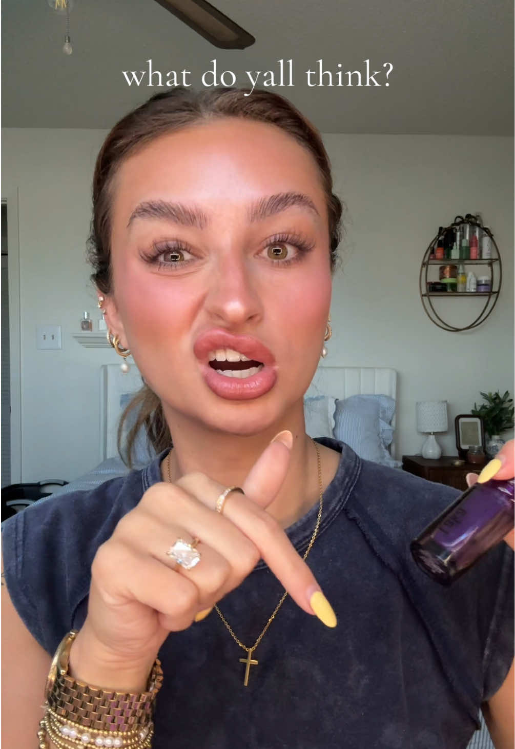 @Adelyn Grace┃MUA💄