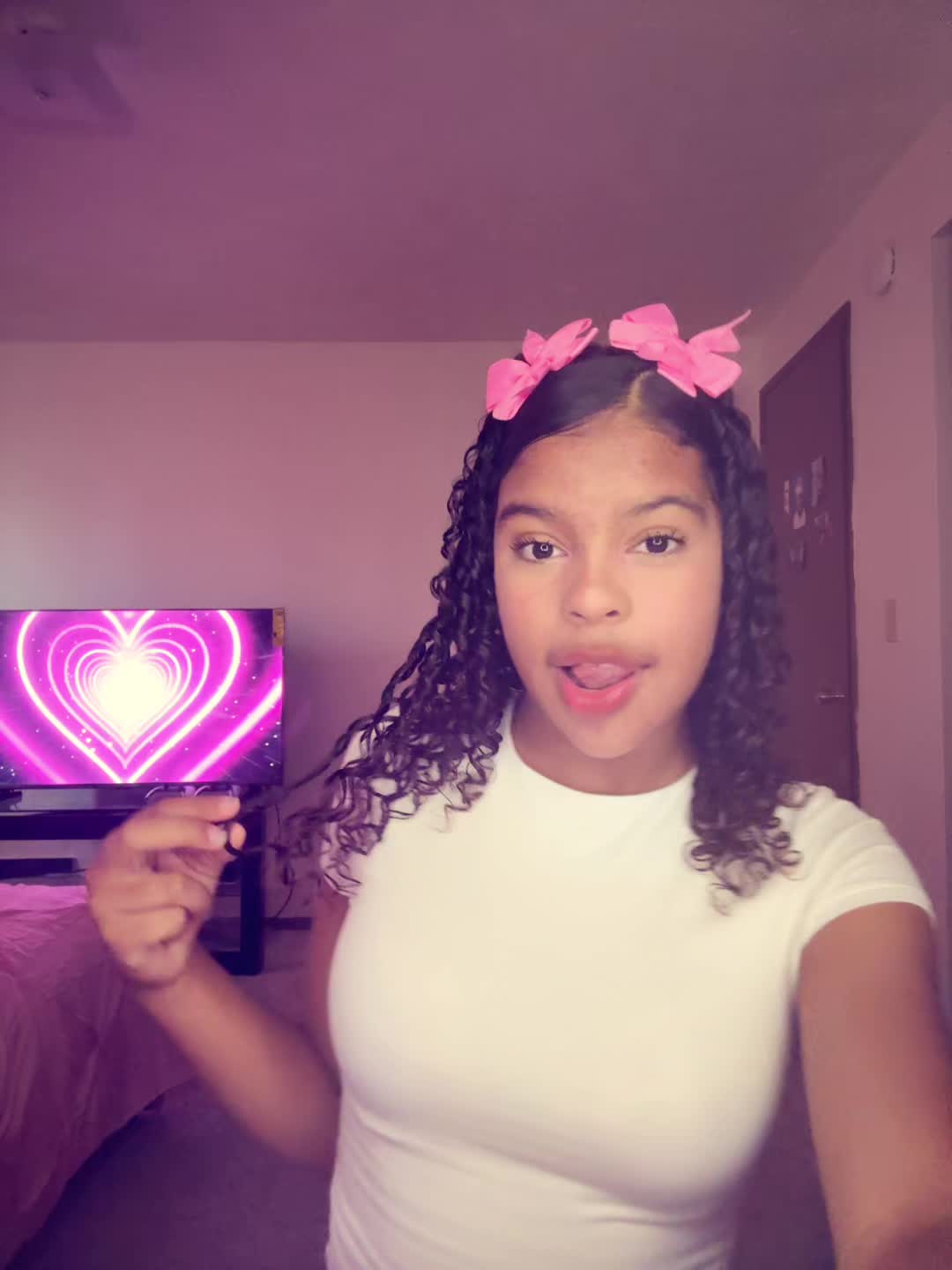 @𝓝𝓪𝔂🎀