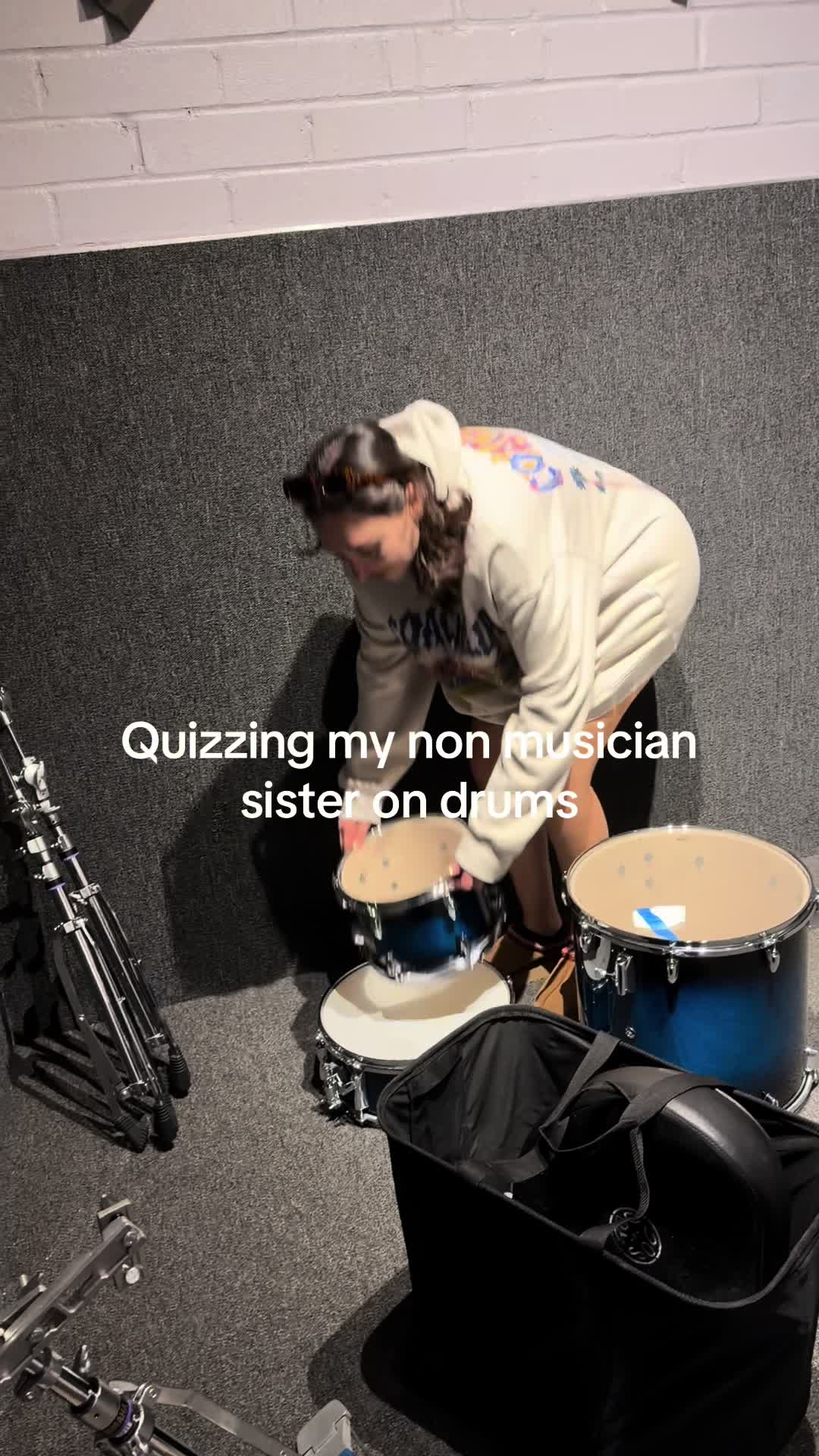 @Laura June🥁