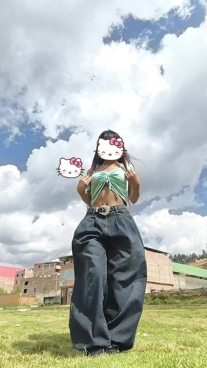 @C4mil4 😍_💗