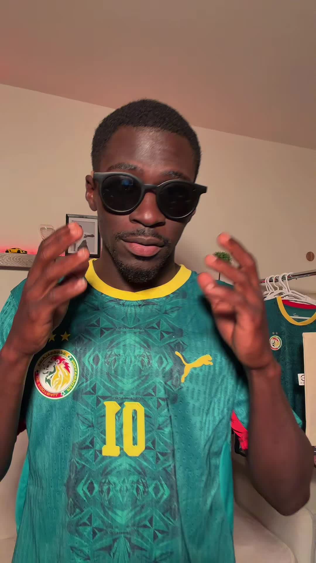@Un_S&eacute;R&egrave;Re🇸🇳🇨🇦