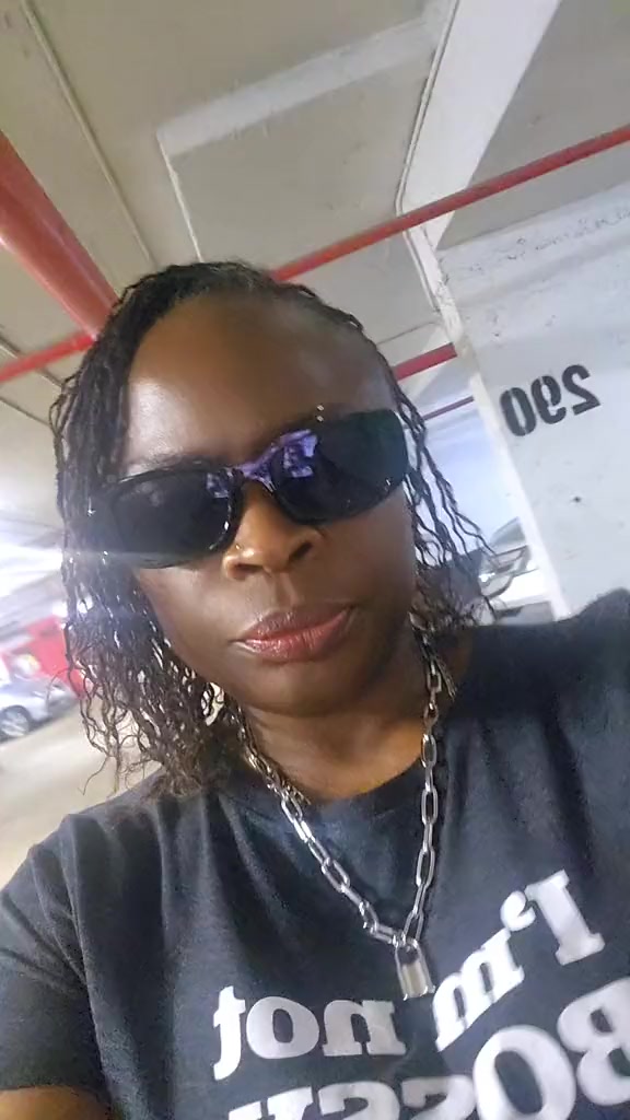 @Theylove Tonia🇧🇸🇨🇦