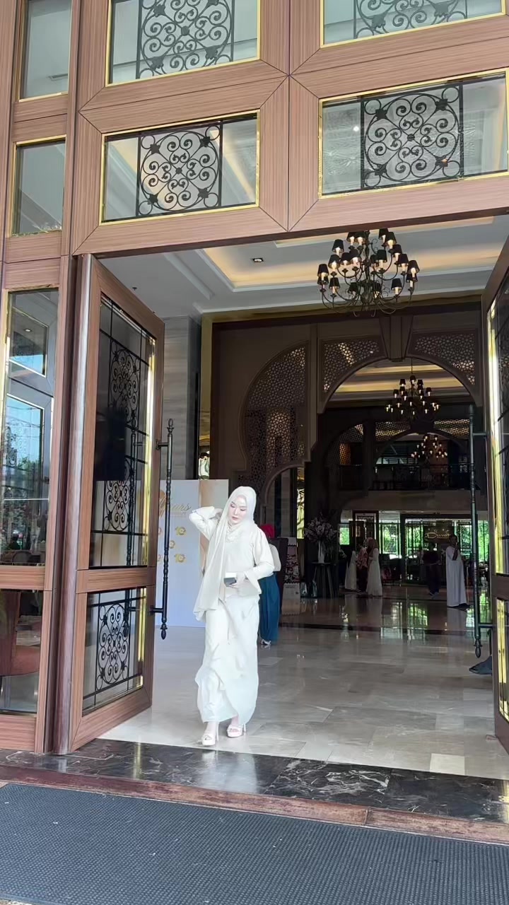 @May Themoon