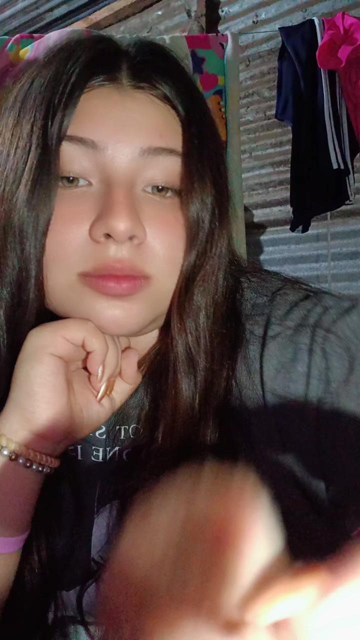 @yani castillo