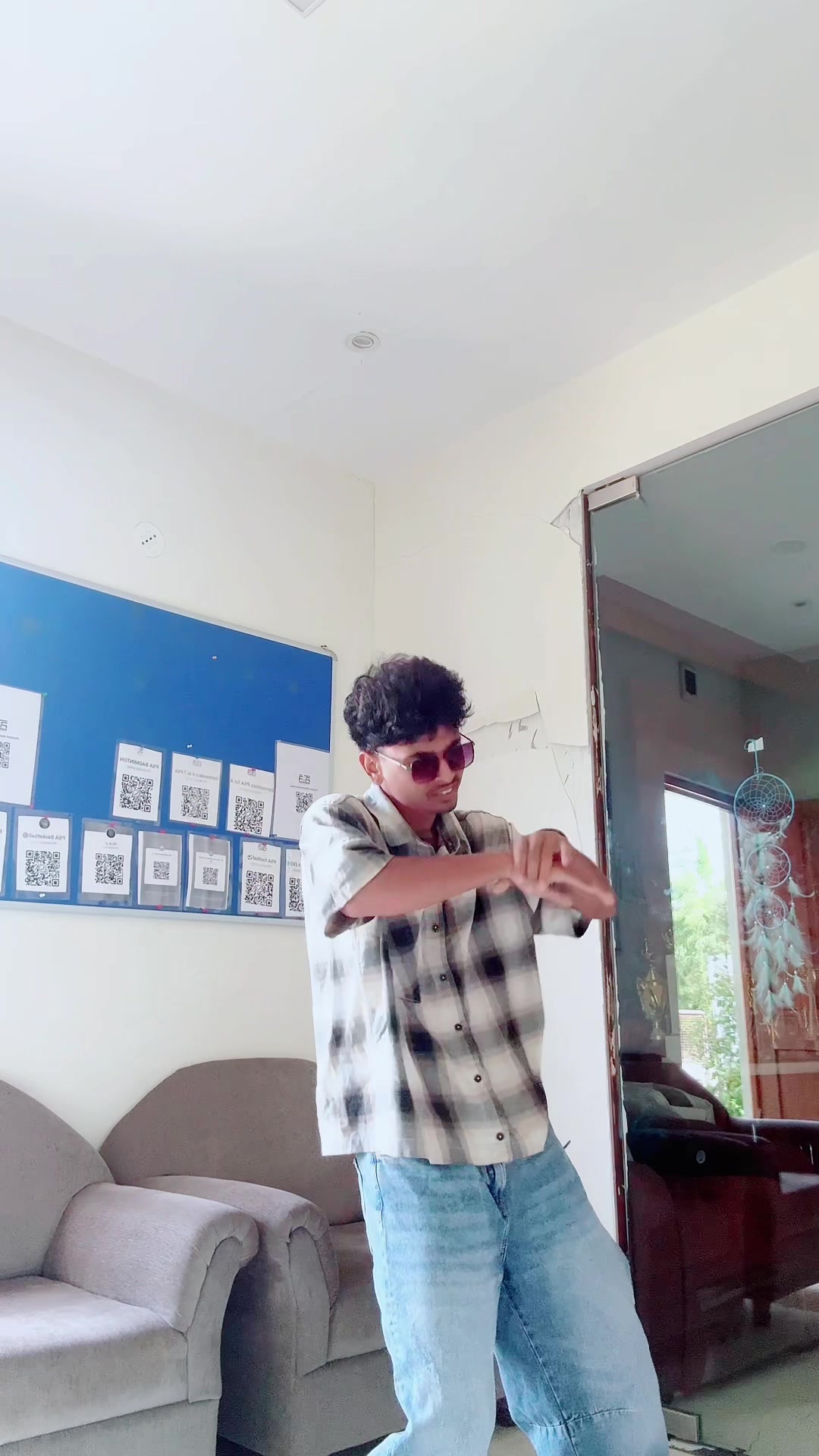 @Laxman Vishwakarma