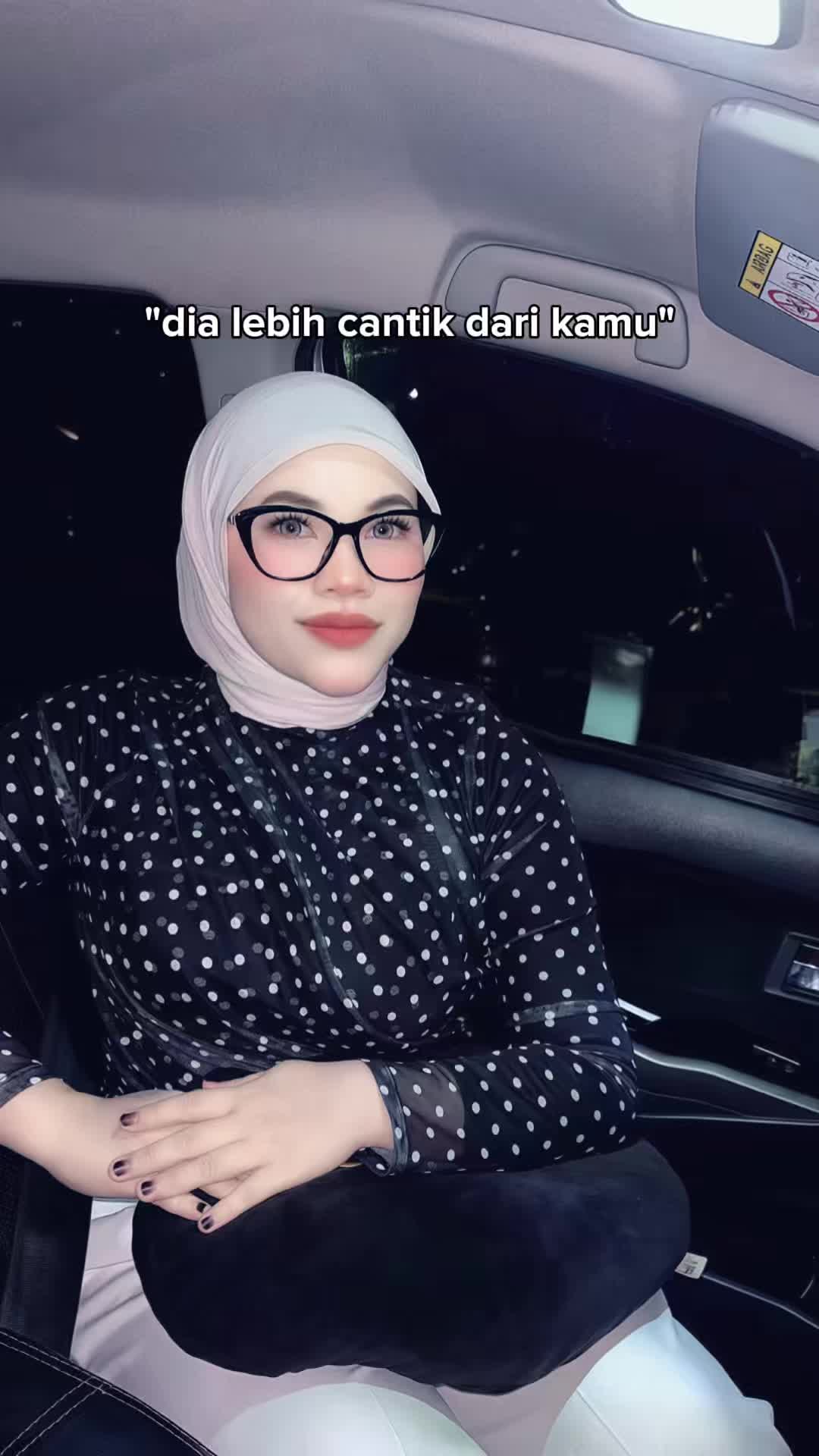 @𝐌𝐚𝐦𝐚 𝐌𝐚𝐫𝐭𝐞𝐞𝐧 🫧