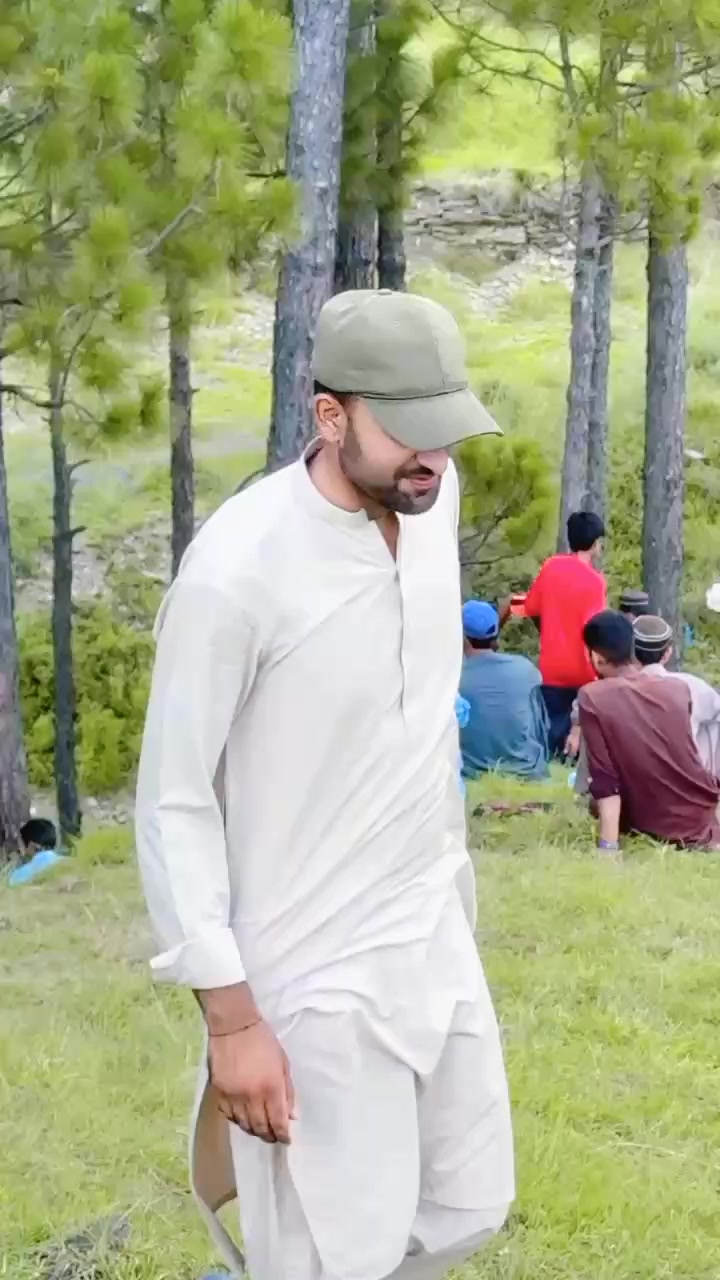 @❣️آؤ مِل کر مُسکراتے ہیں❣️