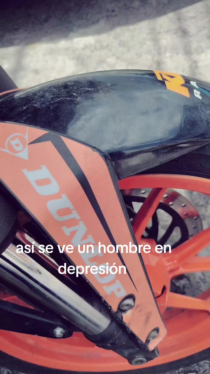 @urielWoodz