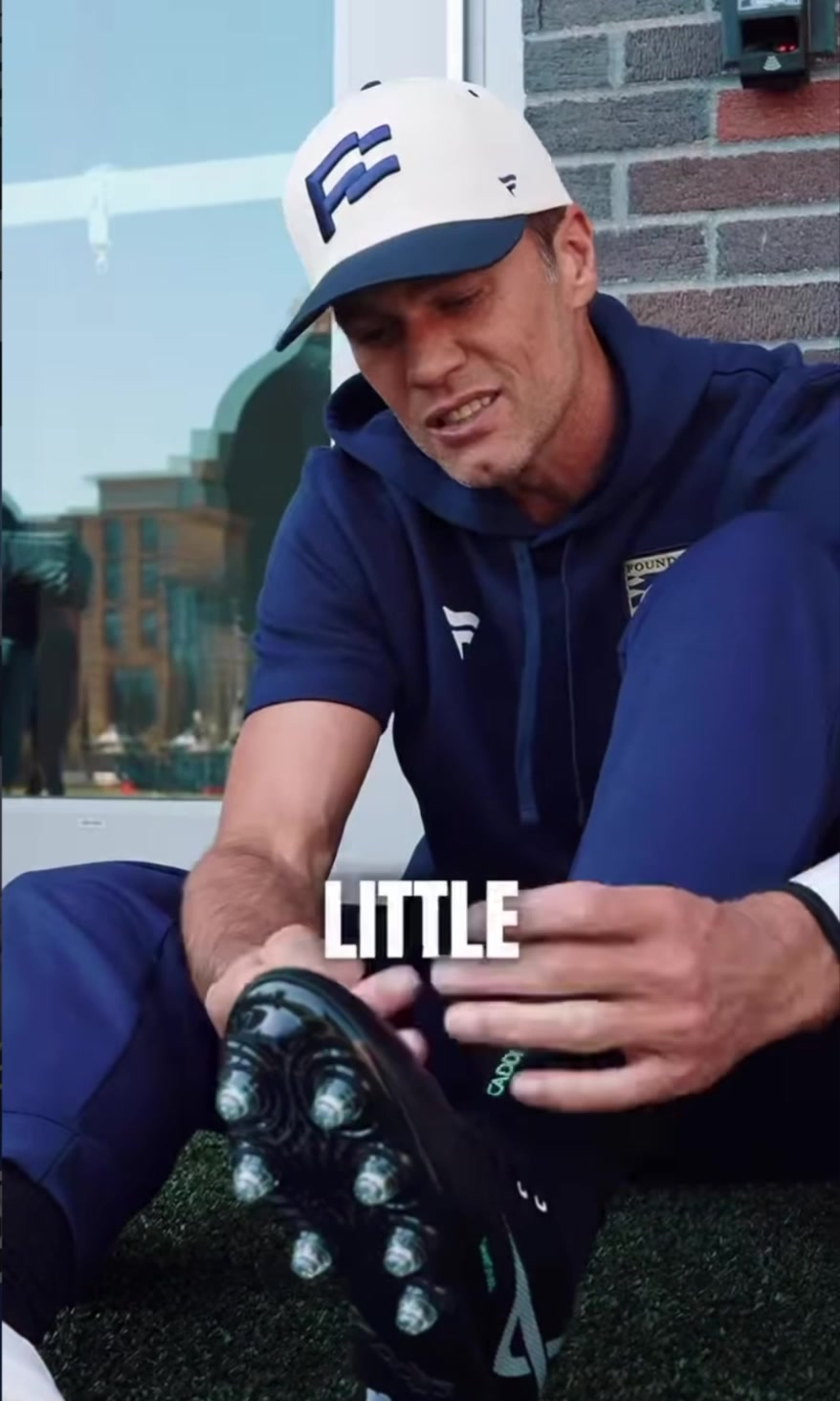 @Caddix Cleats