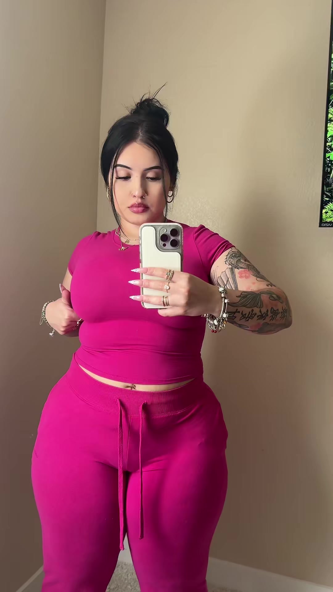 @CurveGirls