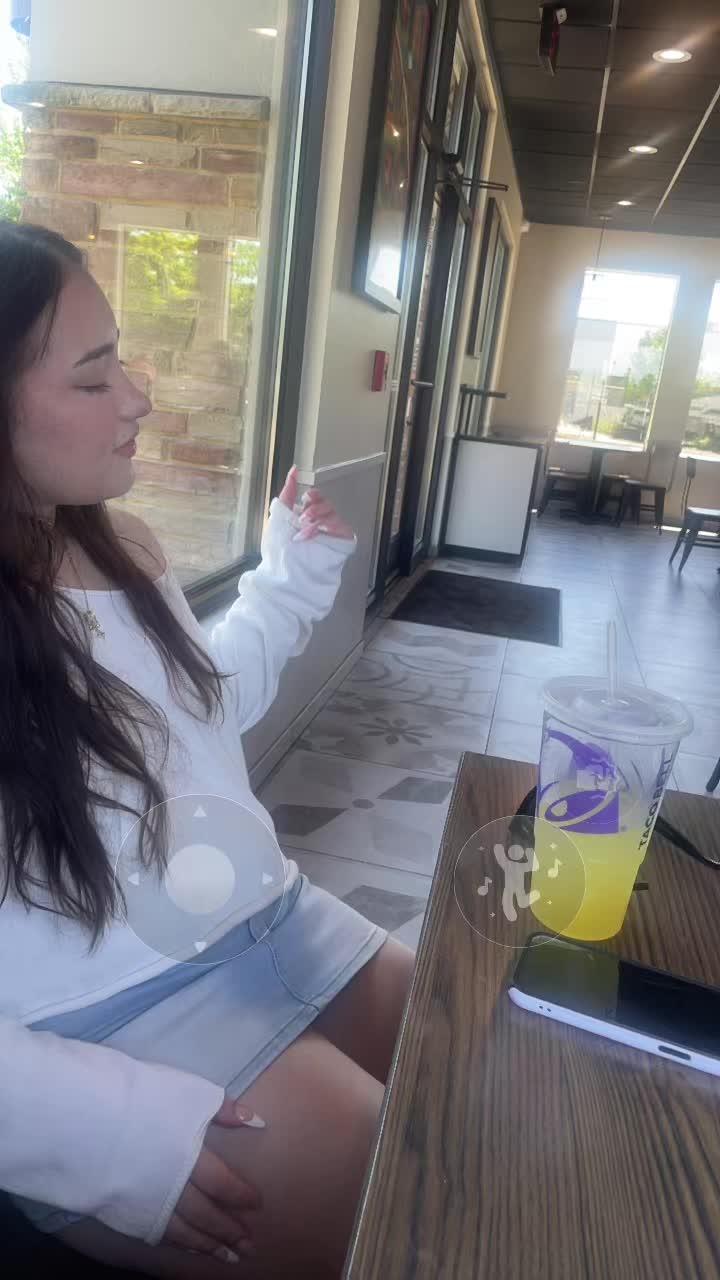 @melina 🇦🇱
