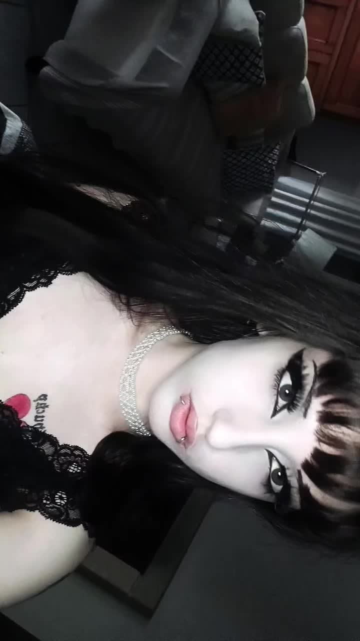 @𝔓𝔞𝔯𝔞𝔫𝔬𝔦𝔞🕷️