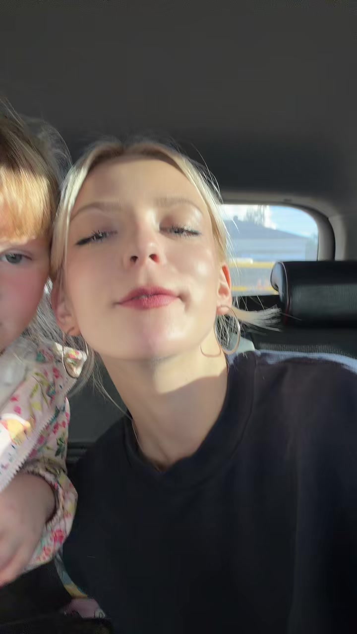 @Алёна 👀