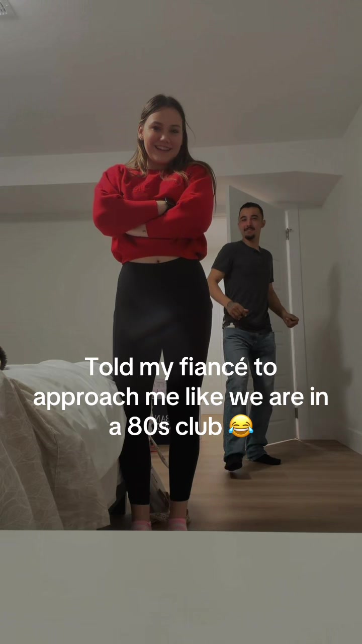 @carlydrew