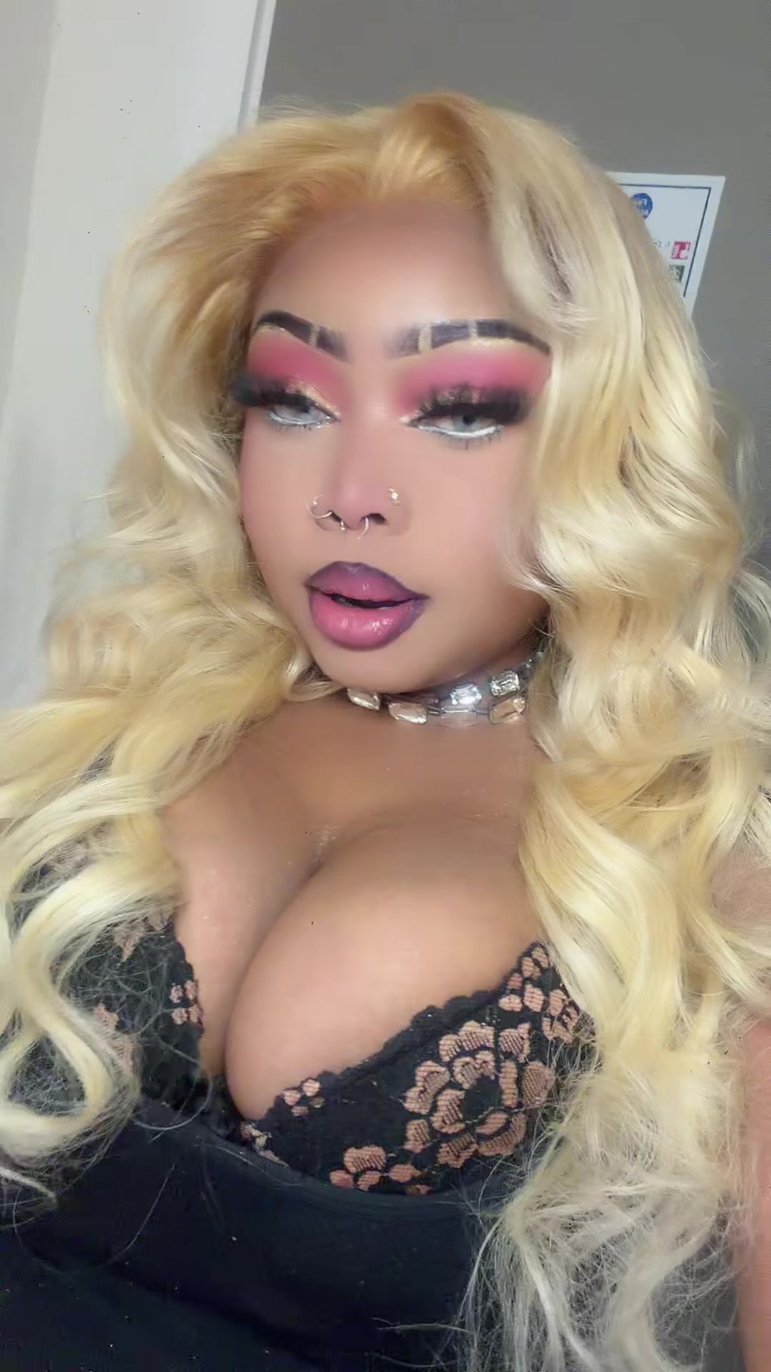 @Sandra Mbuvi💕😈