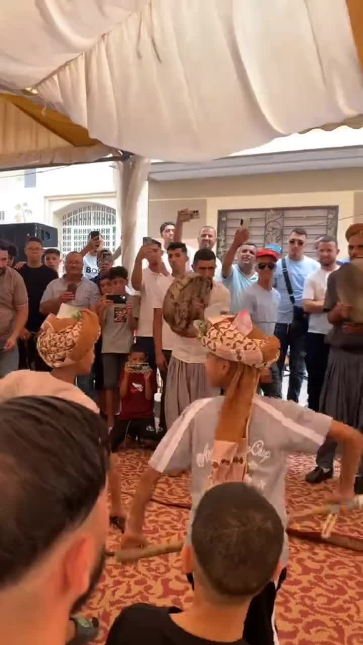@romaissaParis75