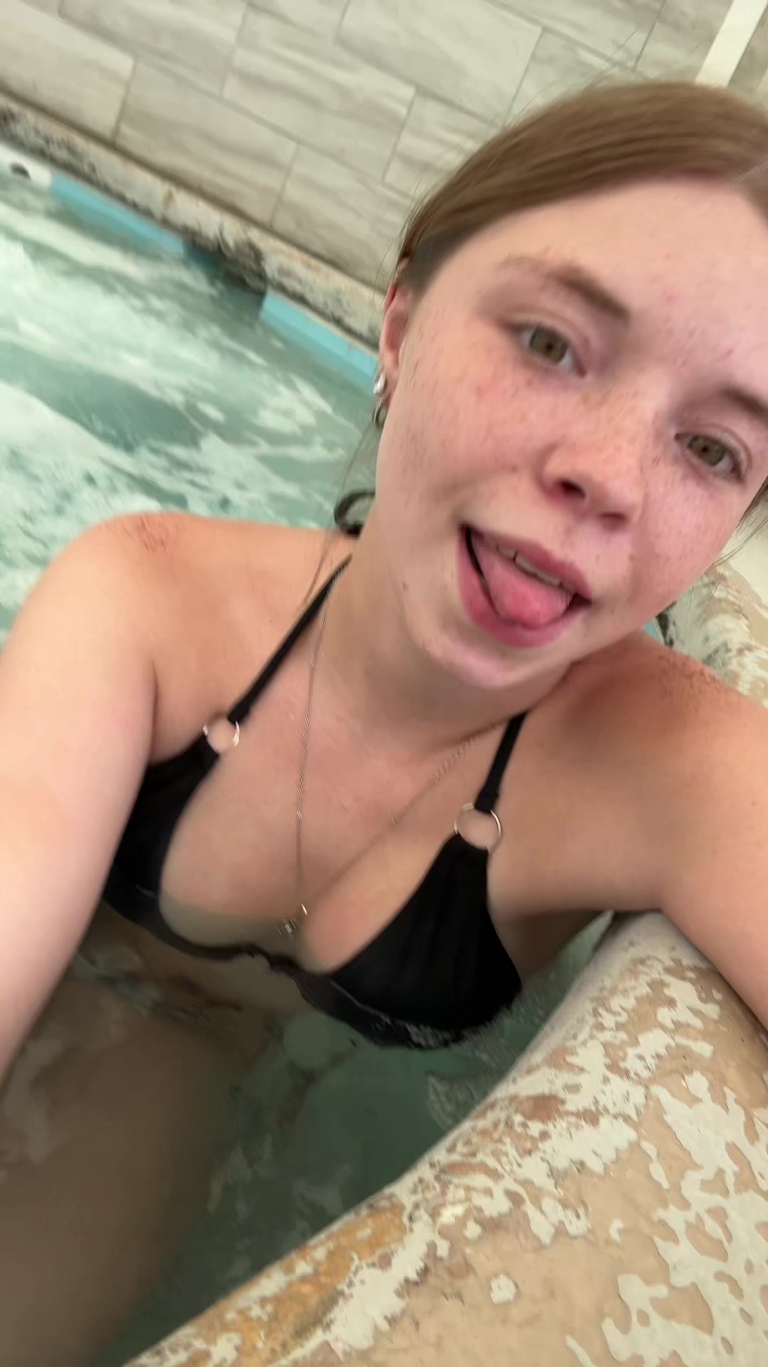 @They_hate_lizzie16