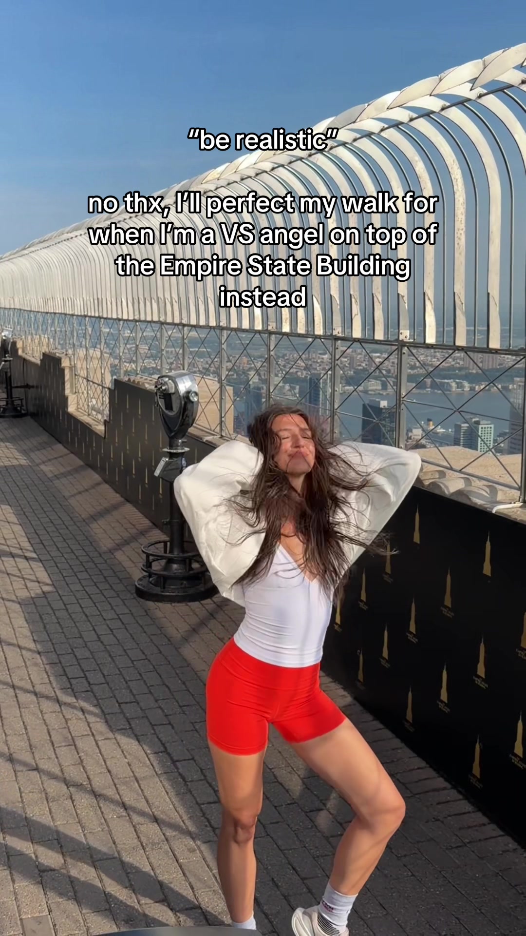@CAROLINE KARWOSKI