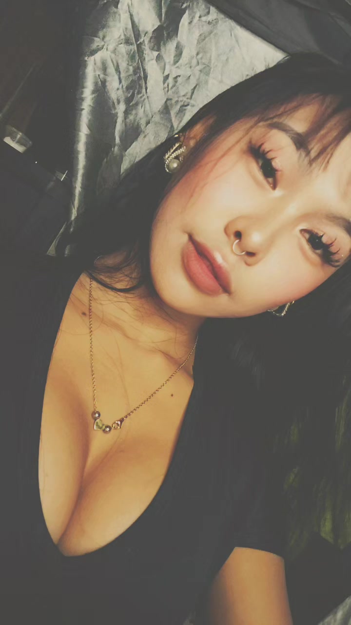 @𝖙𝖊𝖙ᴢʏ(ღ˘⌣˘ღ)