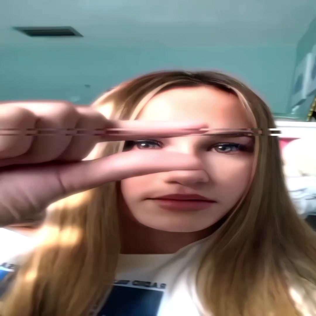 @𝐊𝐫𝐨𝐧𝐨𝐬
