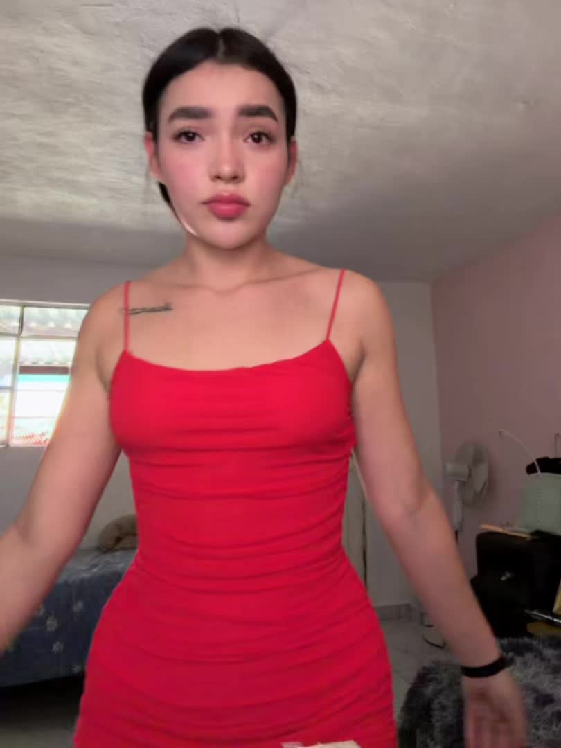 @✯
