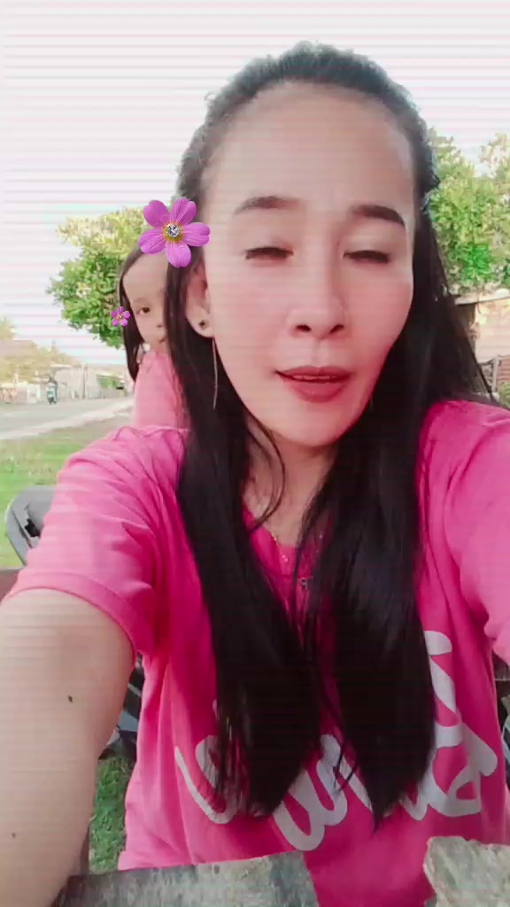 @Dheandra