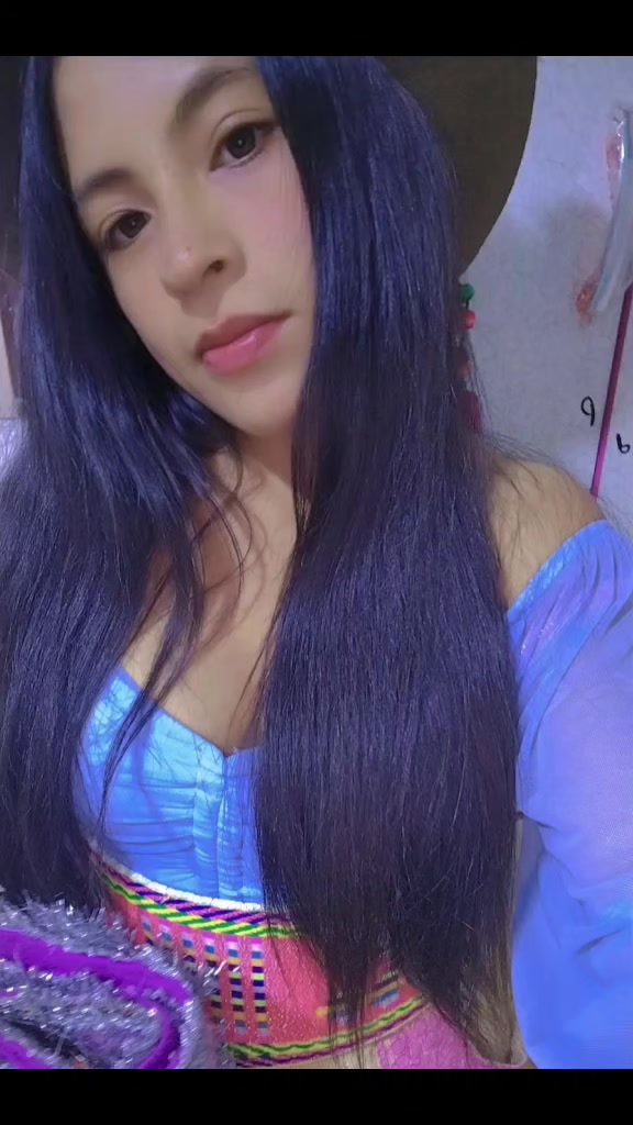 @FLOR🦋