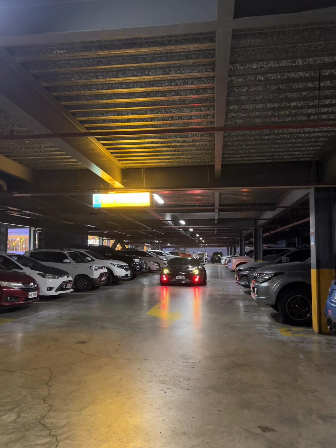 @DRIVEN GALLERY
