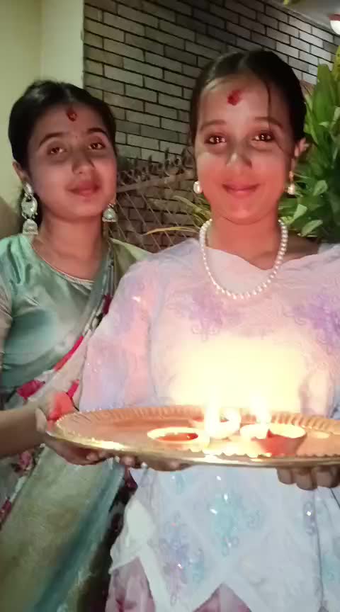 @Mina Jha