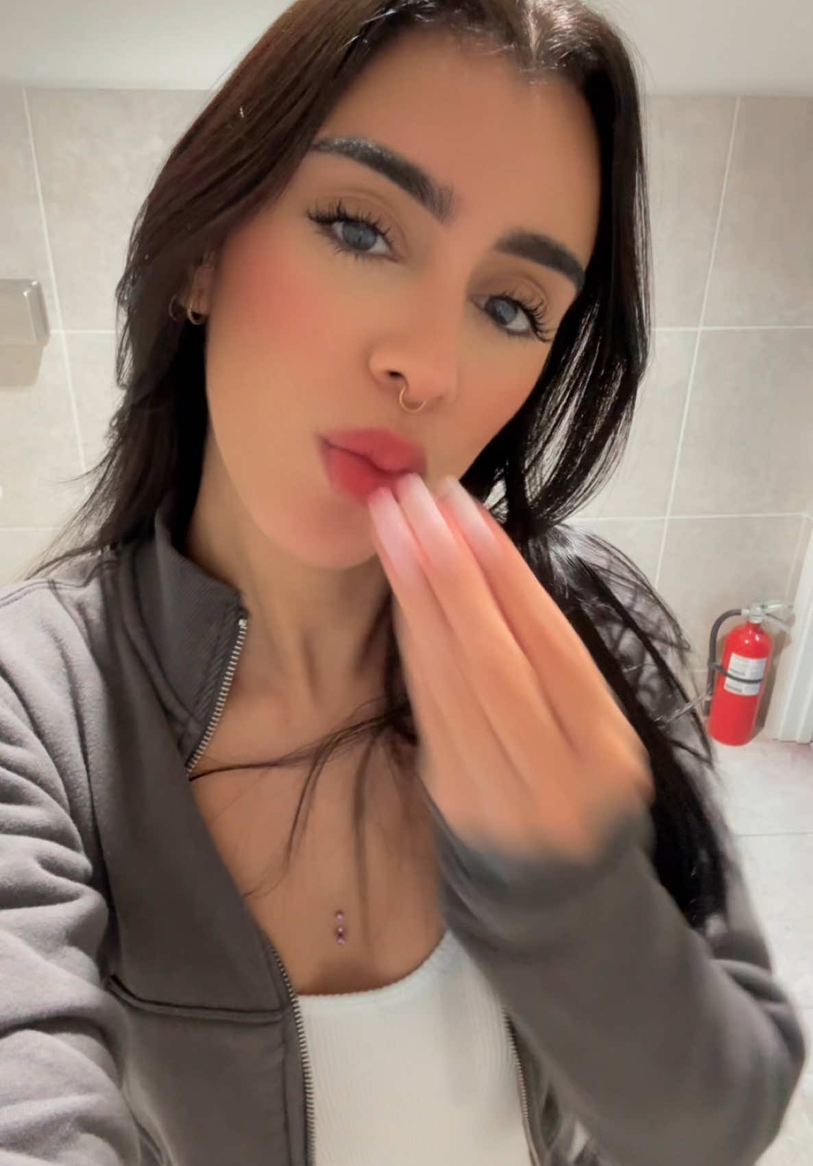 @✨