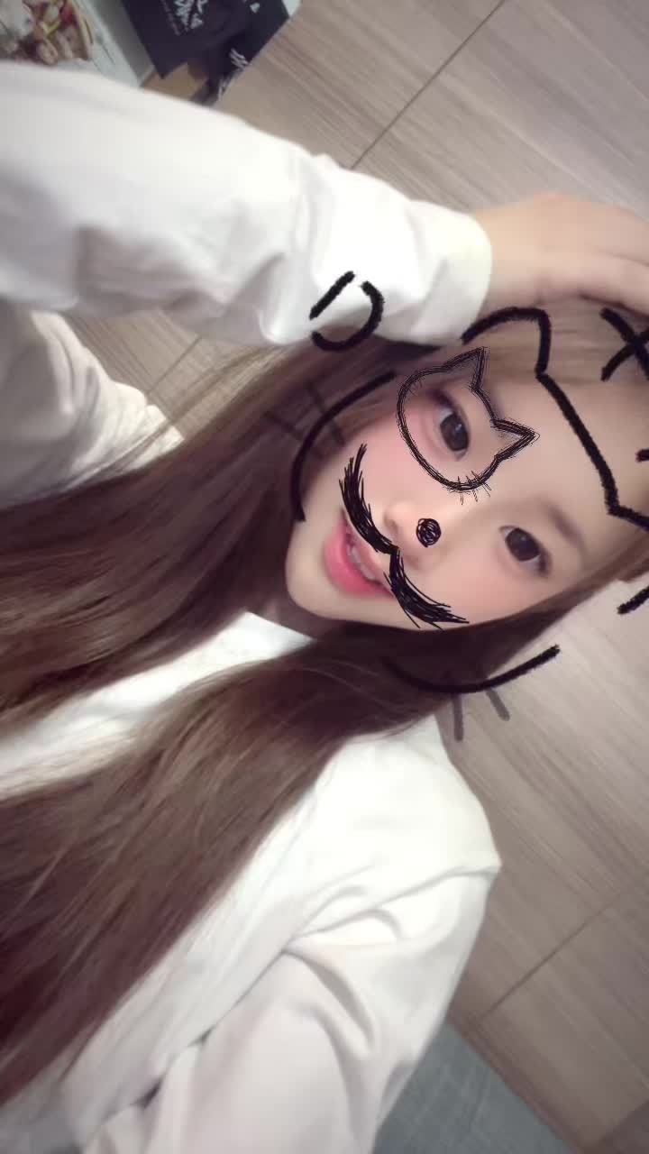 @ゆな☺︎