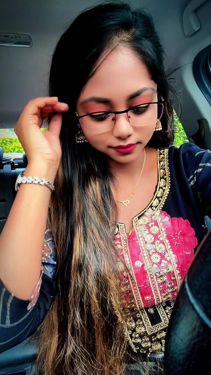 @Chanthrika